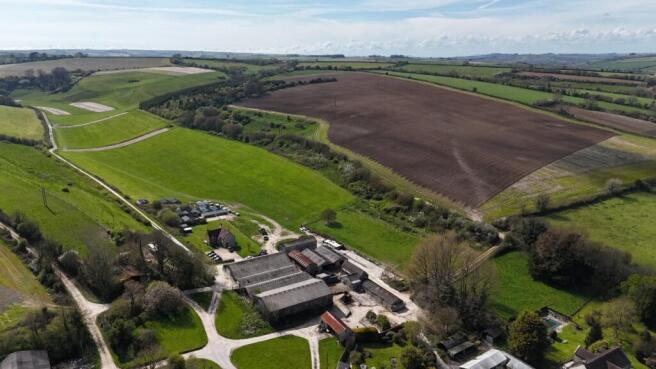 4 bed property, in Cruxton Manor Farm, £3,900,000