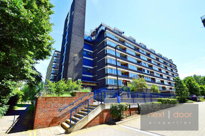 3 bed property, in John Ruskin Street, £390,000