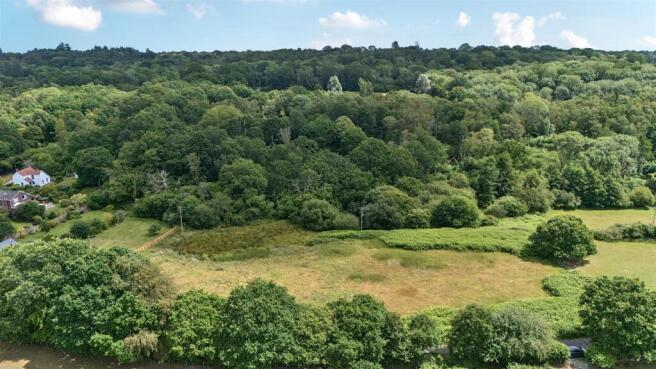 Land, in Land on Newtown Road, £200,000