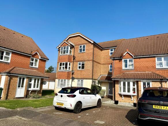 1 bed property, in The Portlands, £160,000