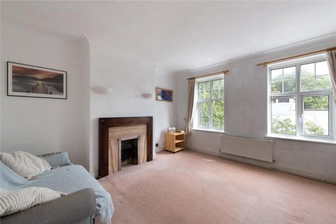 2 bed property, in Havercourt, £599,950