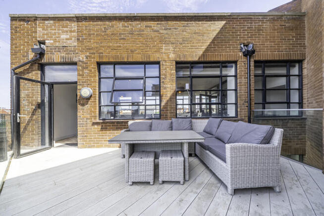4 bed property, in Livery Street, £627,000