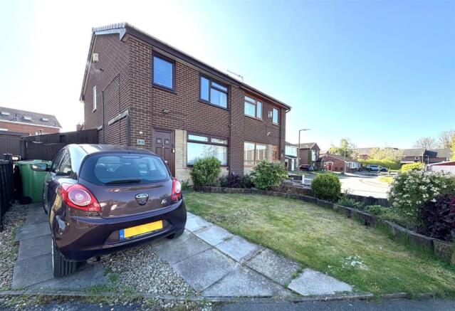 2 bed property, in Collingwood Way, £239,995