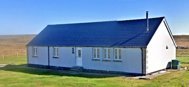 3 bed property, in Auld Mission House, £180,000