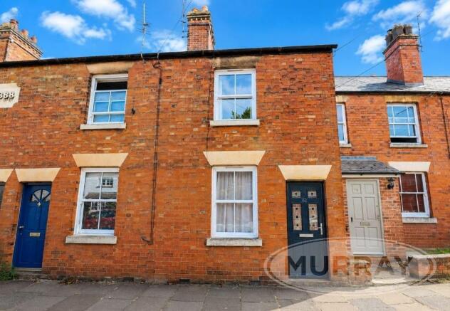 2 bed property, in Northgate, £165,000