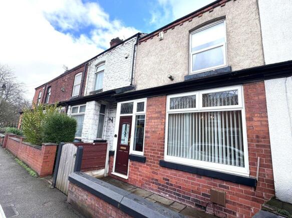 3 bed property, in Stockport Road East, £230,000