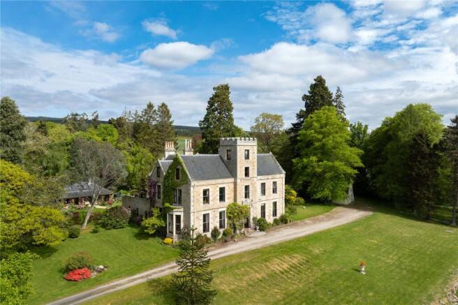 12 bed property, in Newmore House, £850,000