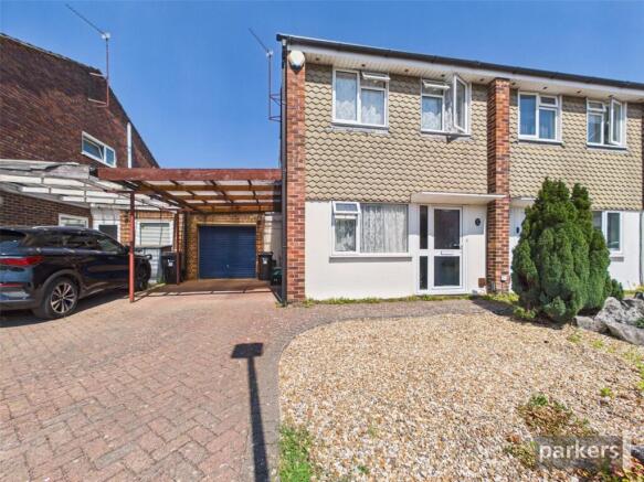 3 bed property, in Chatsworth Avenue, £450,000
