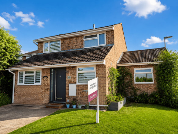 3 bed property, in Beech Avenue, £400,000