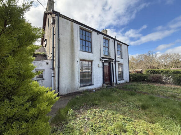 6 bed property, in Tan Y Dderwen, £150,000