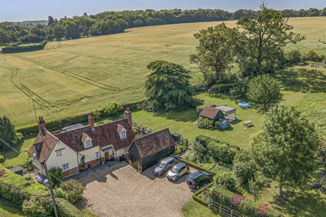 3 bed property, in Mimram Cottage, £1,250,000