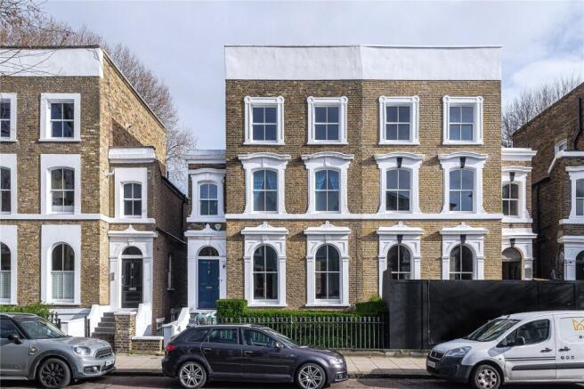 4 bed property, in Englefield Road, £3,345,000