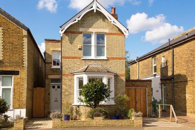 3 bed property, in Canbury Park Road, £1,150,000