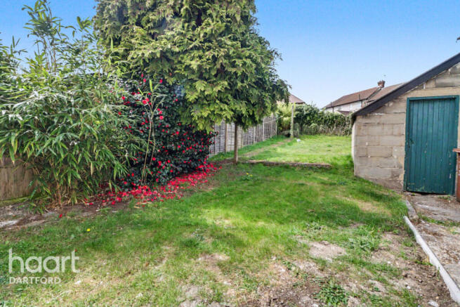 3 bed property, in Dale Road, £425,000