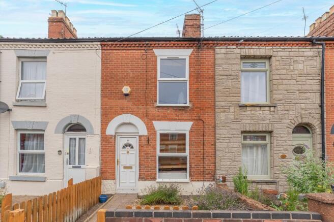 3 bed property, in Stacy Road, £220,000