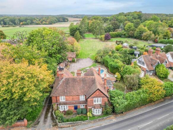 5 bed property, in High Garrett, £1,000,000