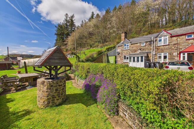 3 bed property, in Chawleigh, £250,000
