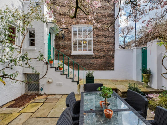 4 bed property, in Bury Walk, £3,500,000