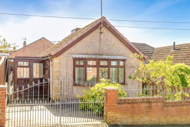 3 bed property, in Kilburn Drive, £200,000