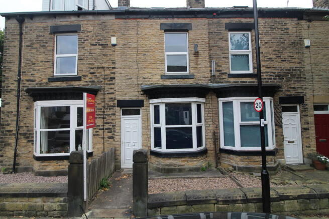 4 bed property, in Brighton Terrace Road, £315,000