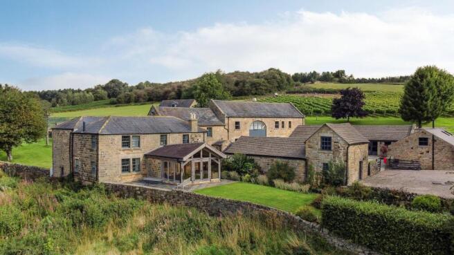 13 bed property, in Cuckoostone Grange Farm, £2,750,000
