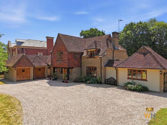 4 bed property, in Heronway, £3,800,000