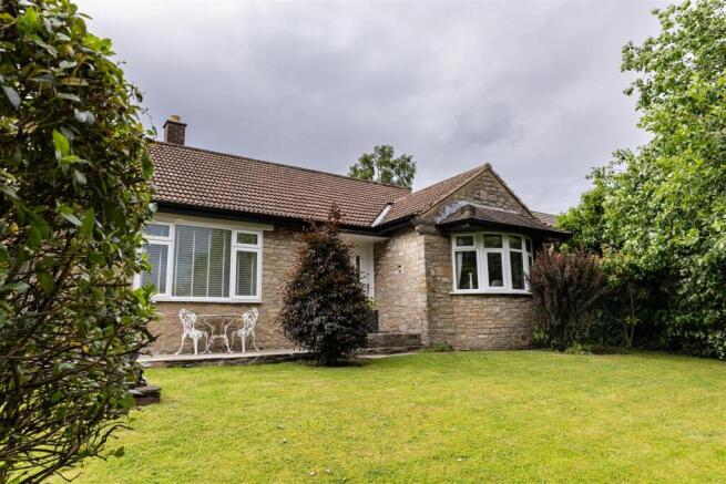 4 bed property, in Gilling Road, £419,500