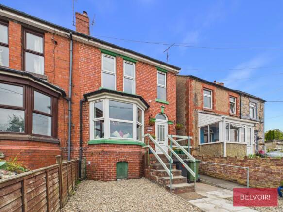 2 bed property, in Farlow Villas Greenfields, £190,000