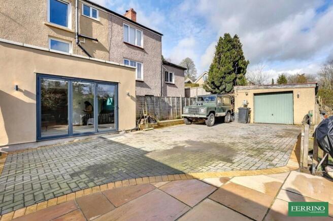 2 bed property, in Morse Road, £314,999