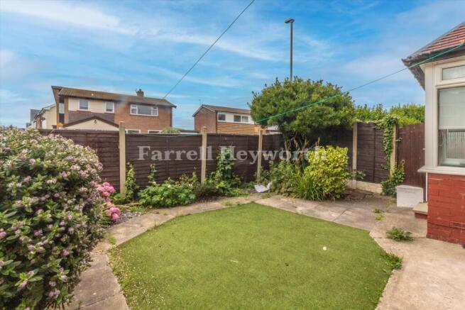 2 bed property, in Bispham Road, £75,000