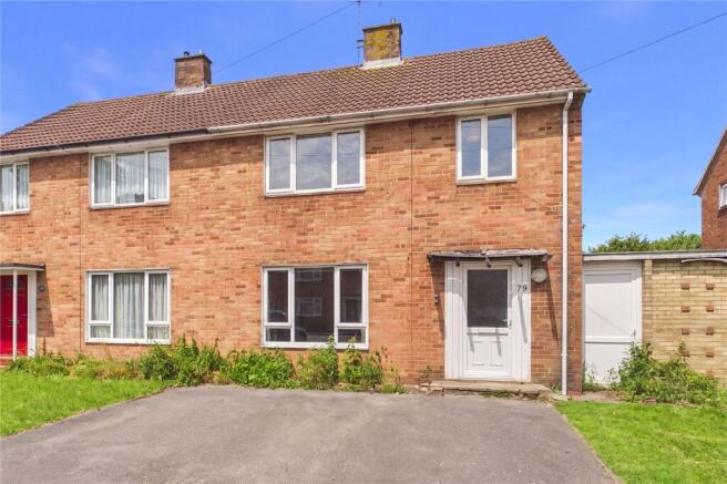 3 bed property, in Huntsmoor Road, £340,000