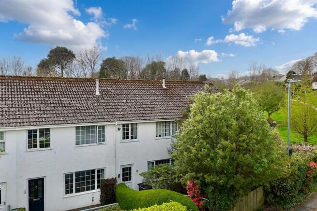 3 bed property, in Pengarth Rise, £285,000