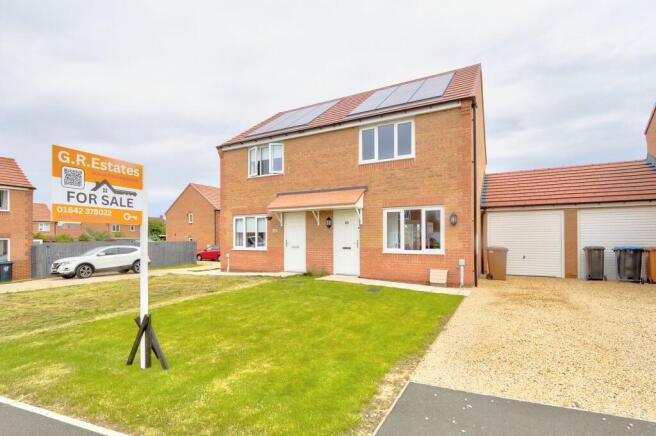 2 bed property, in Keld House Gardens, £140,000
