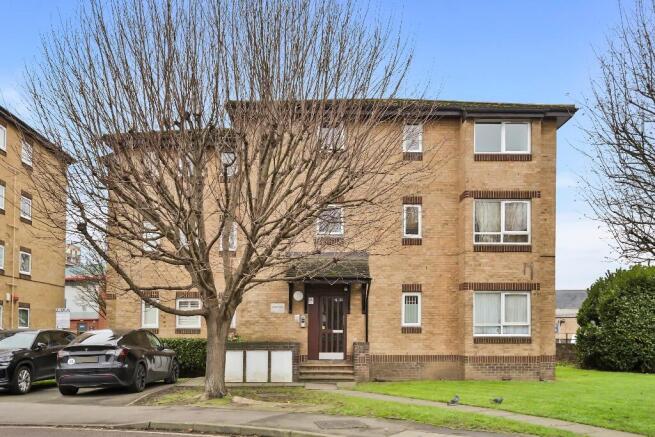 Studio, in Chaucer Drive, £229,500