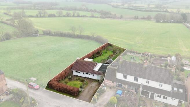 2 bed property, in School Lane, £325,000