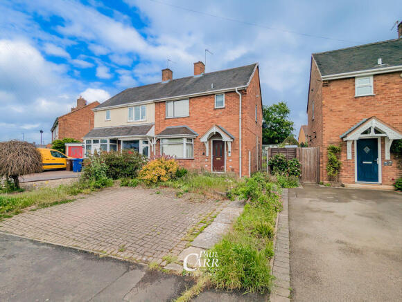 3 bed property, in Brunswick Road, £180,000