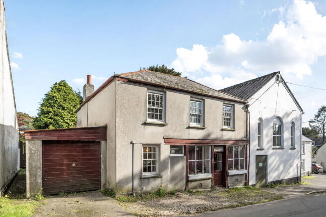 3 bed property, in Church Hill, £270,000