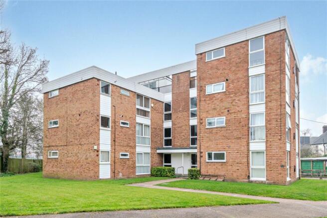 Studio, in Avalon Close, £150,000