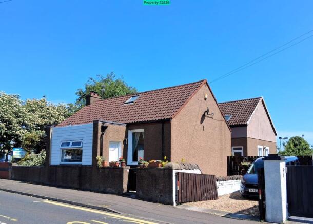5 bed property, in Linden Cottage, £395,000
