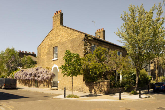4 bed property, in Clifton House, £4,750,000