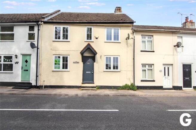 3 bed property, in Christchurch Road, £370,000