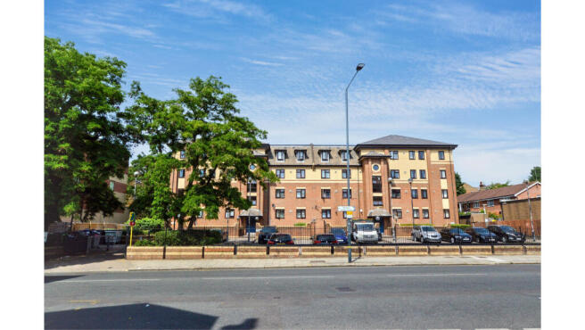 1 bed property, in Flat 23, £191,000