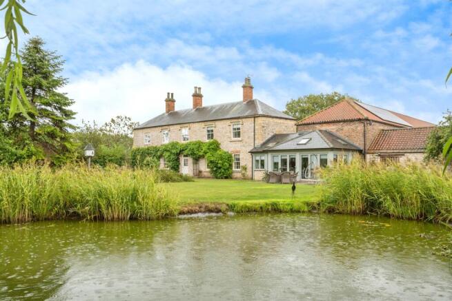 9 bed property, in Holme Lane, £1,500,000