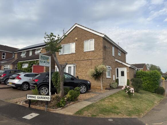4 bed property, in Spring Gardens, £390,000
