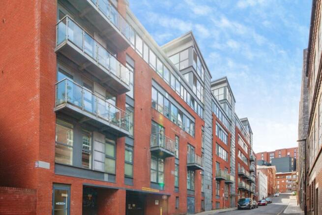 1 bed property, in Bailey Street, £55,000