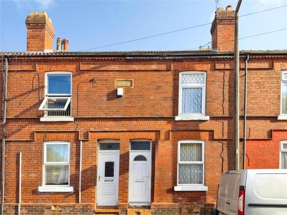 2 bed property, in Shadyside, £59,000