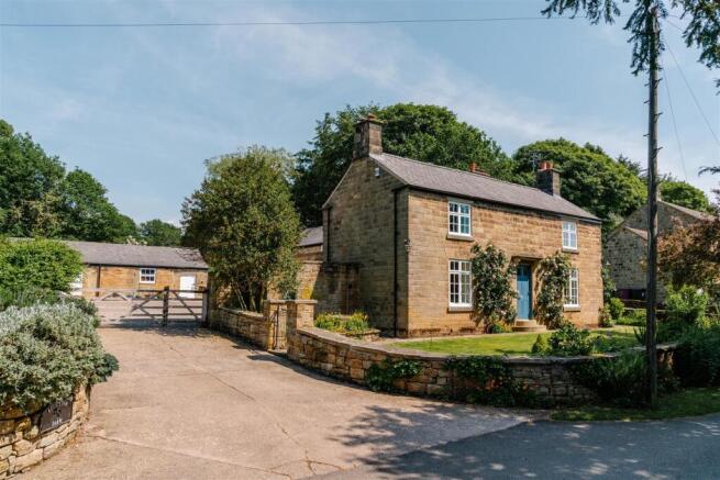 6 bed property, in Kelstedge Farm, £1,000,000