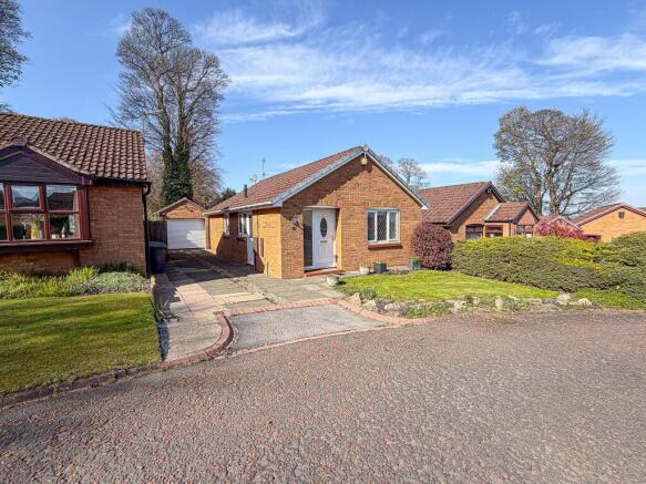 2 bed property, in The Rookery, £230,000