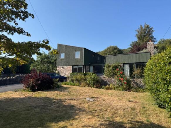4 bed property, in Church Lane, £750,000
