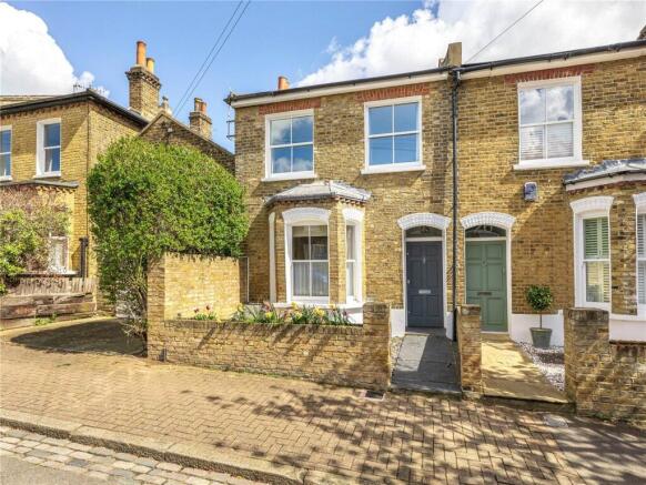 3 bed property, in Pickets Street, £1,400,000